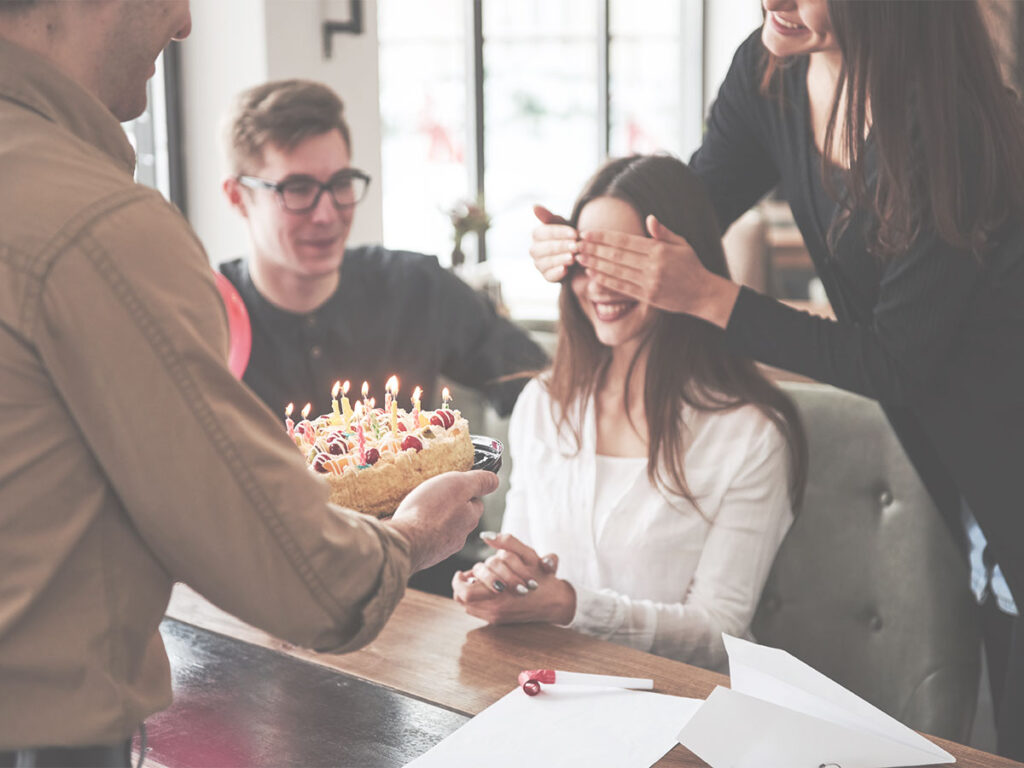 保密的生日派對（上）