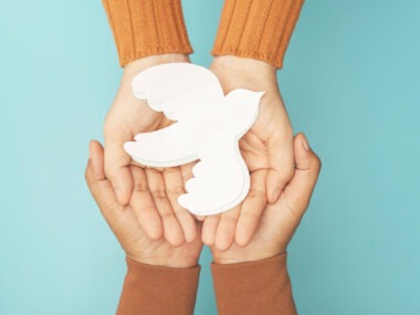 一對善良的活寶貝